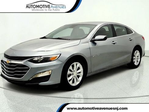 Used 2023 Chevrolet Malibu LT FWD image 1