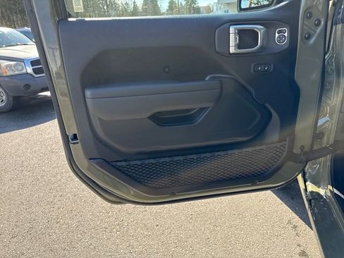New 2026 Jeep Wrangler Unlimited Sport AWD/4WD image 15