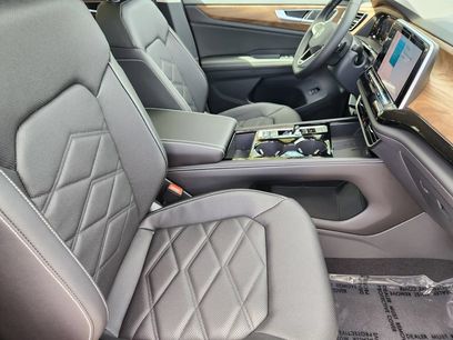 New 2026 Volkswagen Atlas SE