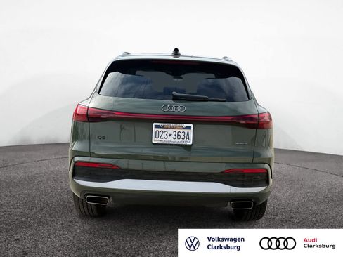 Certified 2025 Audi Q5 Premium w/ Convenience Package image 4