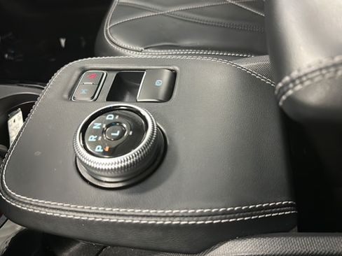 Used 2023 Ford Mustang Mach-E Select AWD/4WD image 18