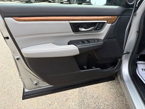 Used 2019 Honda CR-V EX-L image 17
