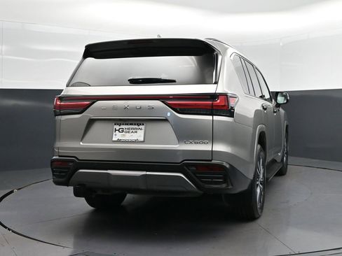 Used 2023 Lexus LX 600 4WD w/ Appearance Package image 7