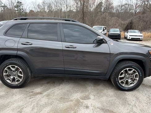 Used 2022 Jeep Cherokee Trailhawk w/ Sound & Nav Group image 7