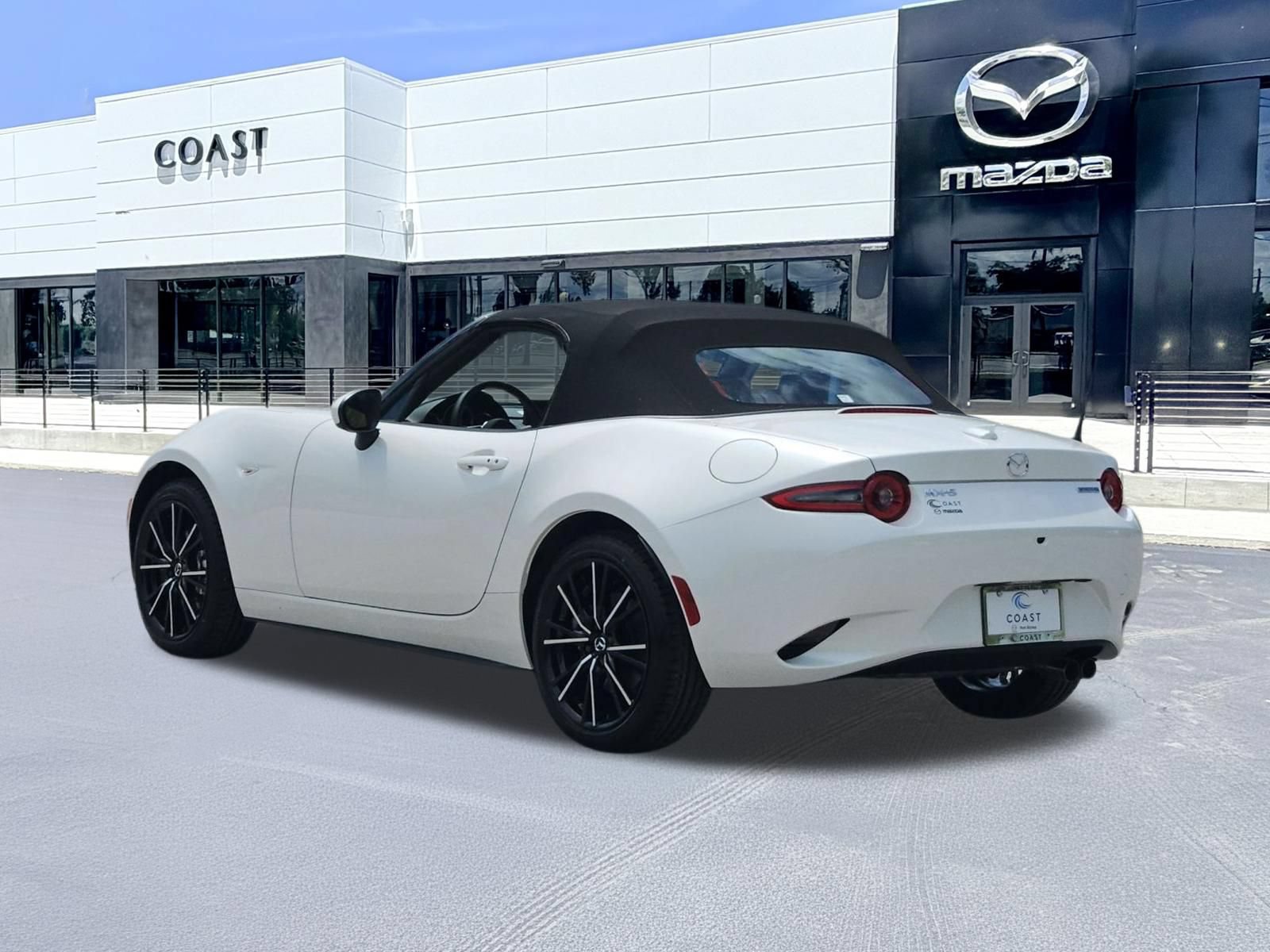 New 2026 MAZDA MX-5 Miata Grand Touring RWD image 8