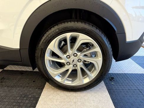 New 2027 Chevrolet Bolt LT image 10