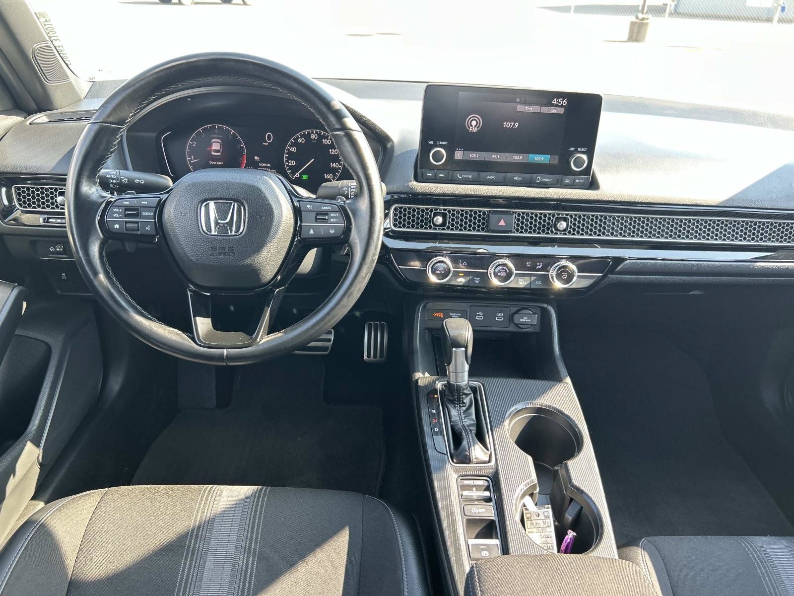 Used 2025 Honda Civic Sport image 16