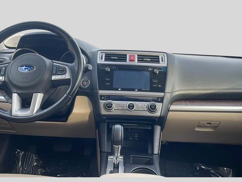 Used 2016 Subaru Outback 2.5i Limited image 27
