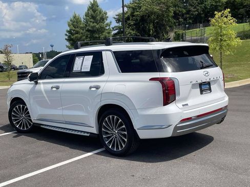 Used 2023 Hyundai Palisade Calligraphy w/ Cargo Package AWD/4WD image 4
