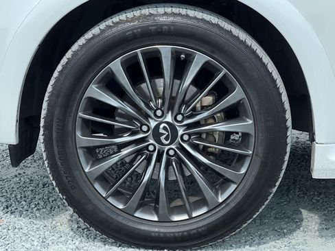 Used 2020 INFINITI QX80 Luxe w/ Edition 30 Package RWD image 12