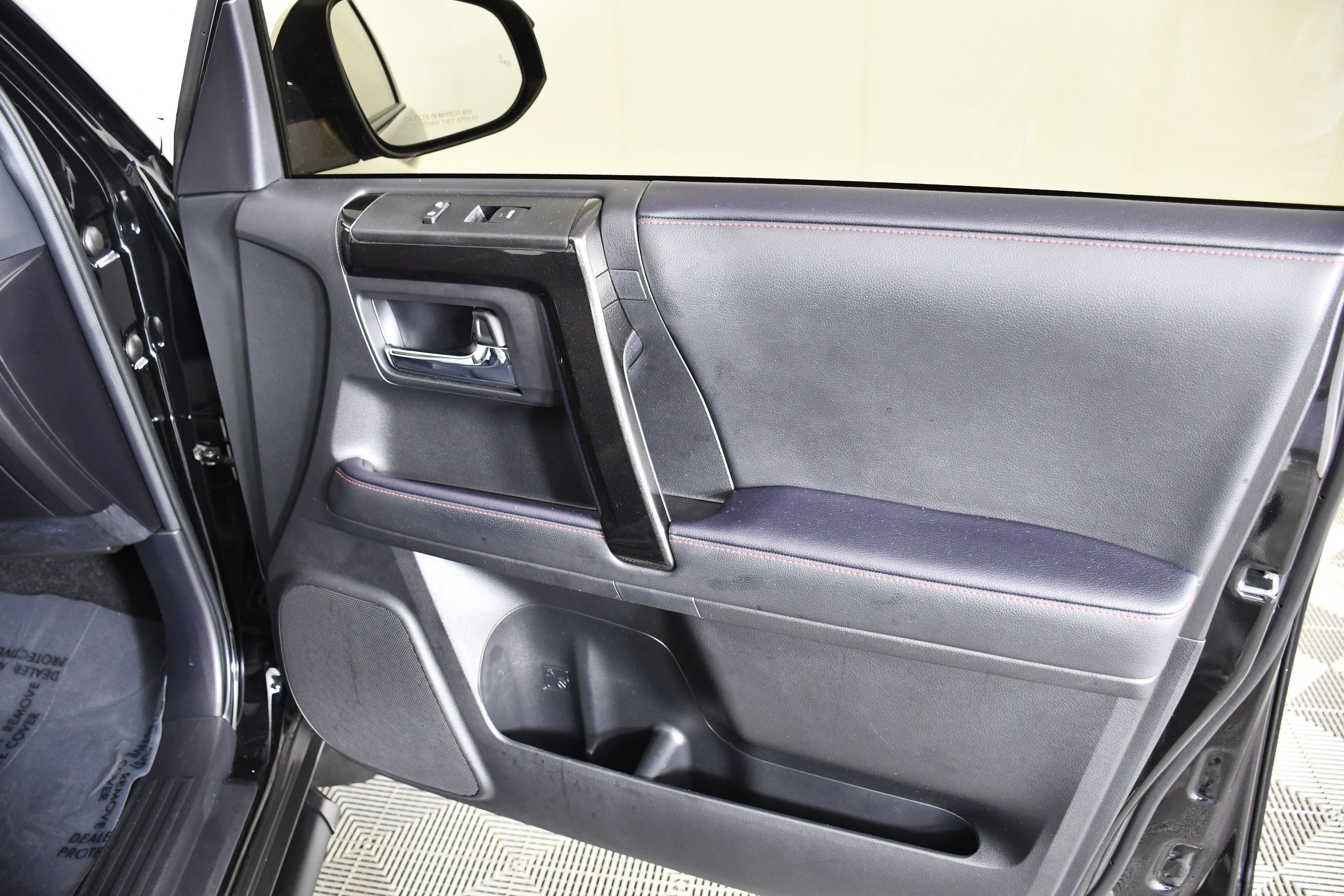 Used 2024 Toyota 4Runner TRD Off-Road Premium w/ Off Road Premium Plus Package AWD/4WD image 43