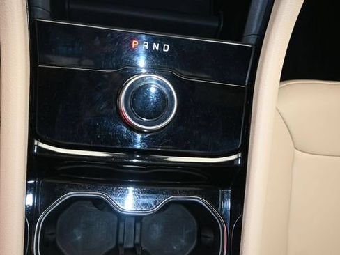Used 2023 Jeep Grand Cherokee L Limited RWD image 19