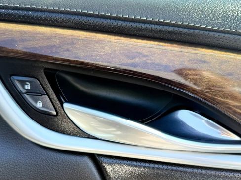 Used 2013 Cadillac XTS Premium FWD image 37