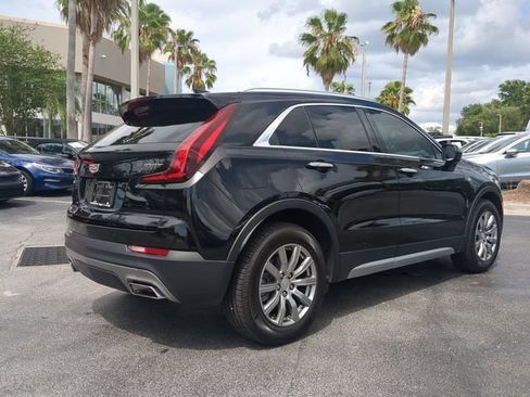 Used 2020 Cadillac XT4 Premium Luxury FWD image 5