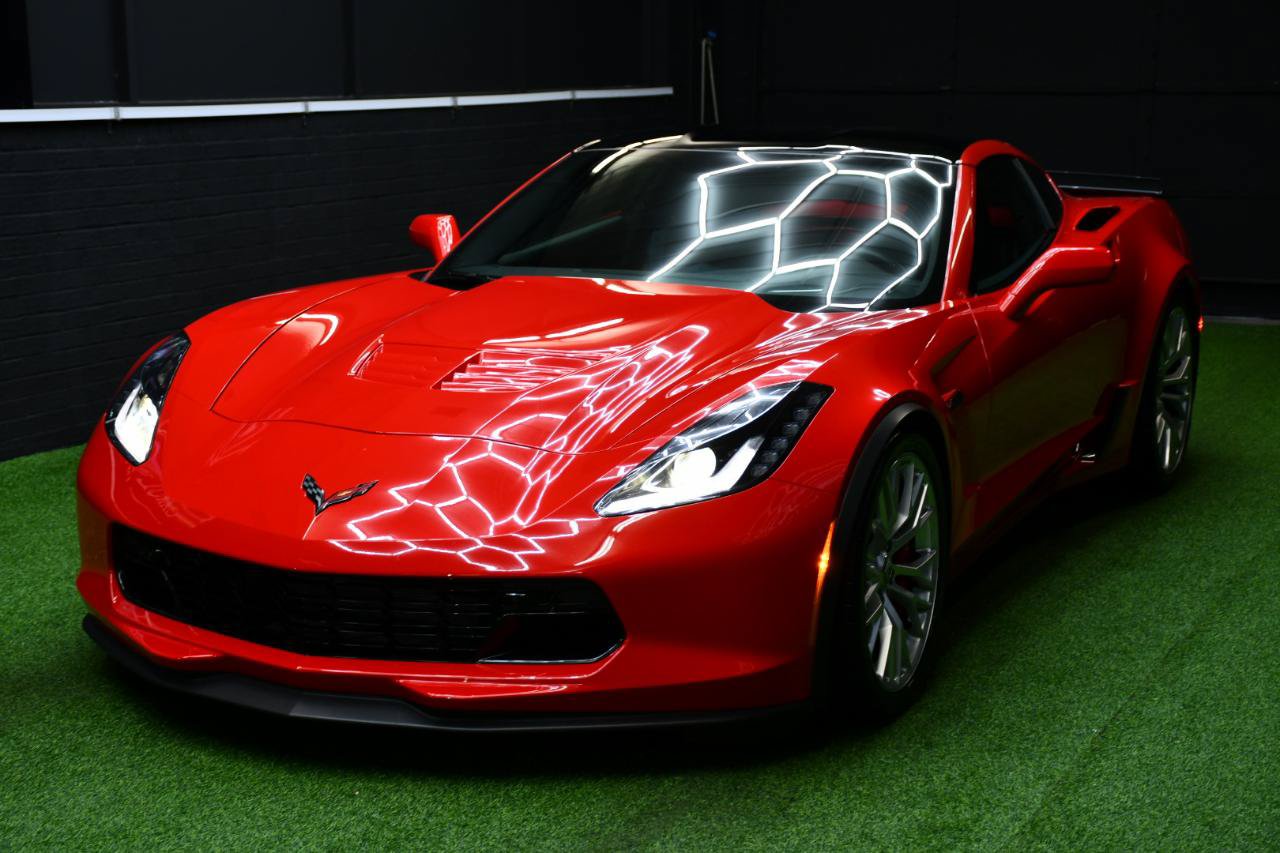 Used 2016 Chevrolet Corvette Z06 w/ 3LZ Preferred Equipment Group RWD image 46