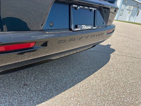 Used 2024 Dodge Charger Daytona Scat Pack w/ Plus Group AWD/4WD image 21