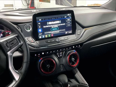 Used 2025 Chevrolet Blazer RS w/ Driver Confidence II Package image 18