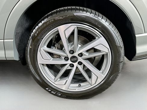 New 2025 Audi Q3 2.0T Premium image 31