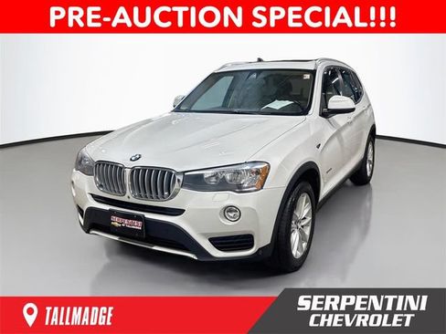Used 2017 BMW X3 xDrive28i AWD/4WD image 1