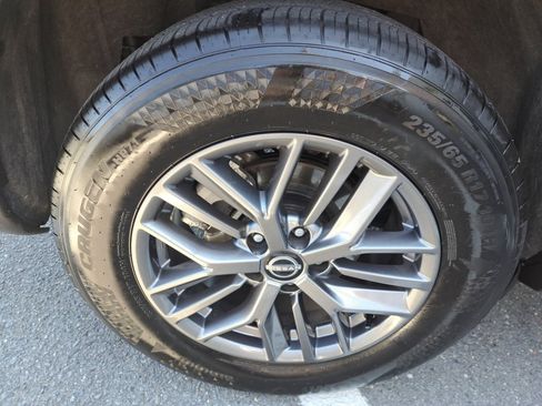 Used 2026 Nissan Rogue SV AWD/4WD image 22