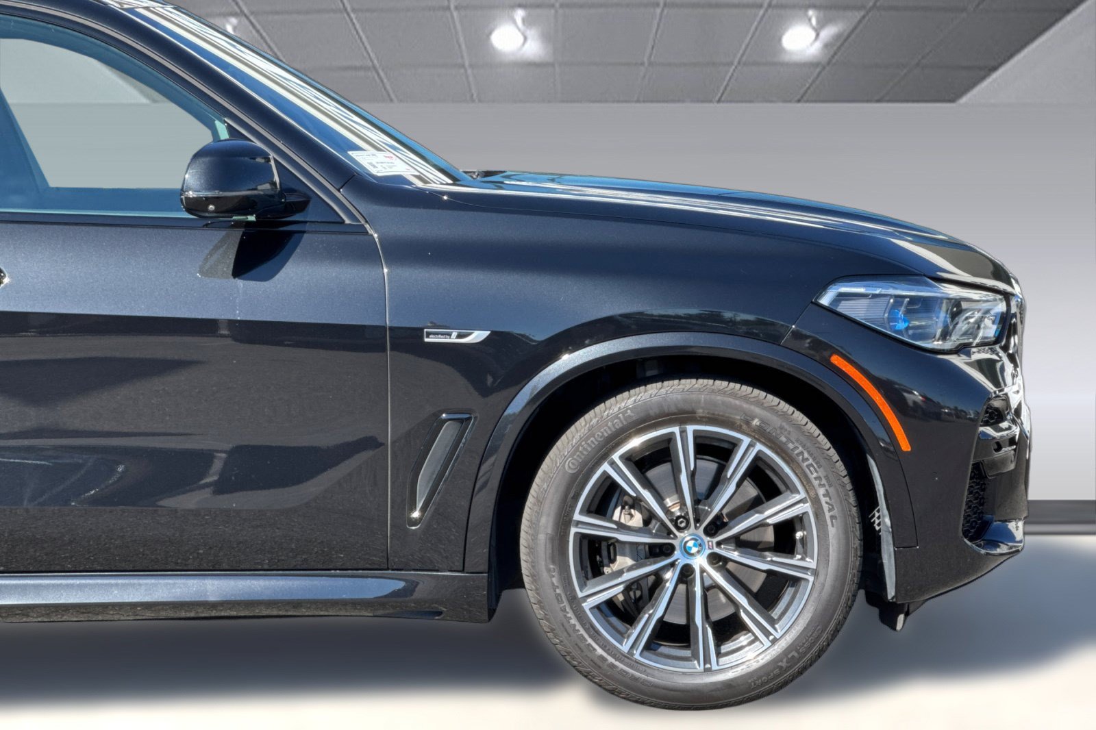 Used 2023 BMW X5 xDrive45e w/ Executive Package AWD/4WD image 35