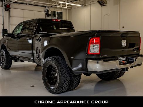 Used 2024 RAM 3500 Tradesman w/ Chrome Appearance Group AWD/4WD image 7