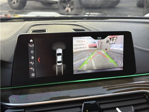 Used 2018 BMW 540i image 47
