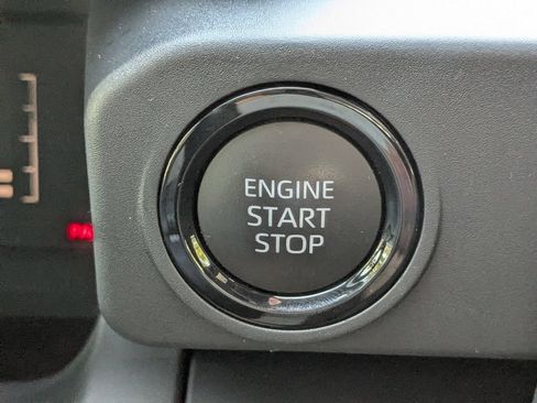 Used 2024 Toyota Tacoma SR AWD/4WD image 26