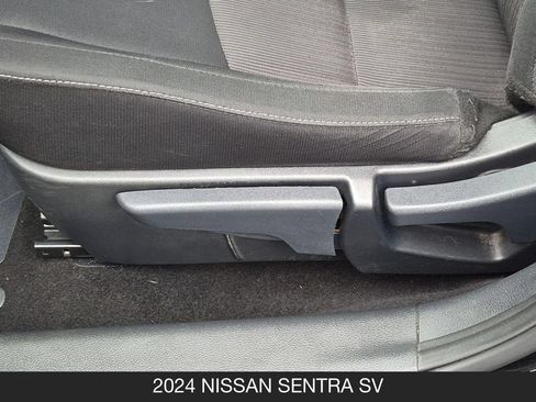 Used 2024 Nissan Sentra SV FWD image 15