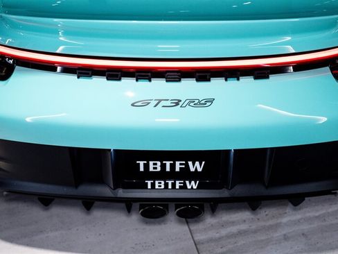 Used 2024 Porsche 911 GT3 RS w/ Weissach Package RWD image 19