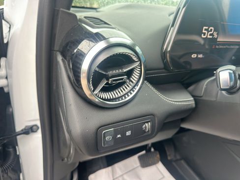 New 2025 Chevrolet Blazer EV LT image 10