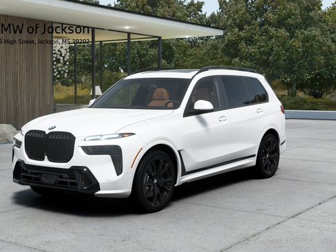 New 2027 BMW X7 xDrive40i w/ M Sport Package AWD/4WD image 1