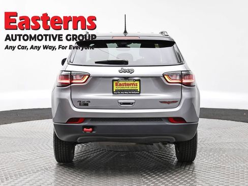 Used 2022 Jeep Compass Trailhawk w/ Trailhawk Elite Group image 6