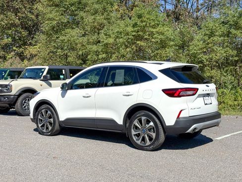 Certified 2023 Ford Escape Platinum image 4