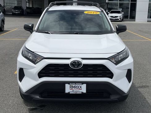Used 2019 Toyota RAV4 LE w/ Carpet Mat Package AWD/4WD image 13