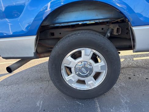 Used 2011 Ford F150 XLT image 11