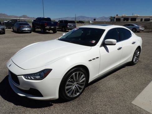 Used 2016 Maserati Ghibli RWD image 4