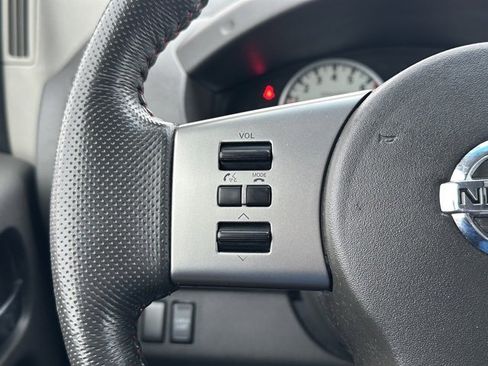 Used 2012 Nissan Frontier PRO-4X w/ Pro-4x Luxury Pkg image 38