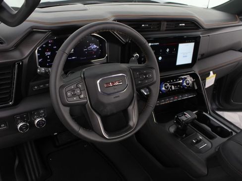 New 2026 GMC Sierra 1500 AT4 w/ AT4 Premium Package AWD/4WD image 11