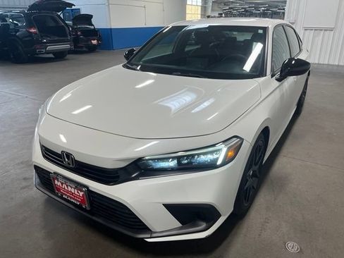 Used 2024 Honda Civic Sport image 7