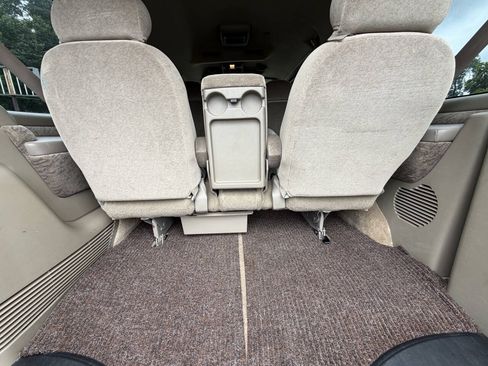 Used 2001 Chevrolet Express 1500 LT RWD image 13