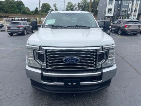 Used 2022 Ford F350 XLT AWD/4WD image 2
