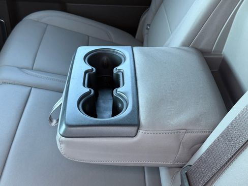 Used 2023 GMC Sierra 1500 SLT w/ SLT Premium Plus Package image 32