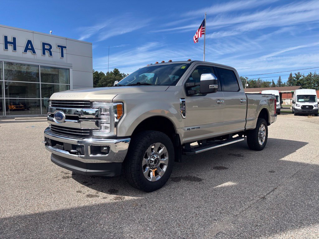 Used 2017 Ford F350 Lariat w/ Lariat Ultimate Package AWD/4WD image 7