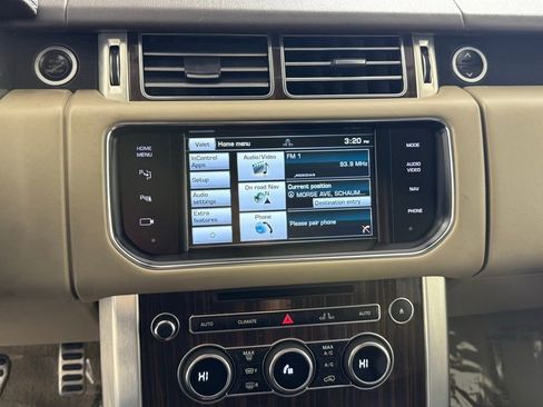 Used 2015 Land Rover Range Rover Supercharged image 22
