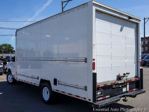 Used 2021 Ford E-350 and Econoline 350 Super Duty RWD image 10