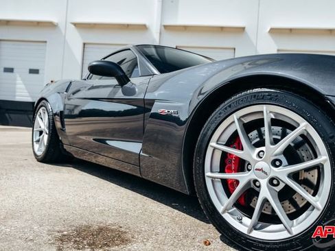 Used 2009 Chevrolet Corvette Z06 w/ Preferred Equipment Group RWD image 30