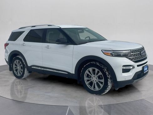 Certified 2023 Ford Explorer Limited w/ Limited Technology Package image 9