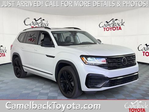 Used 2023 Volkswagen Atlas SEL R-Line AWD/4WD image 1