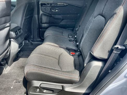 New 2026 Honda Pilot Sport image 10